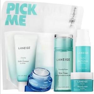 SOLD Laneige Pick Me Travel Kit